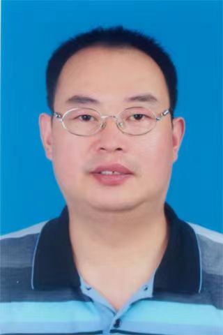 郭强.jpg