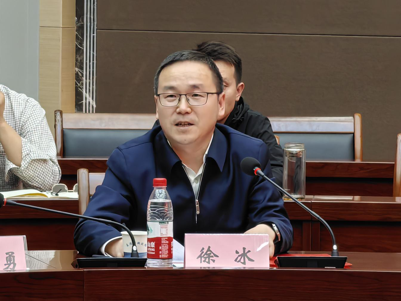 4图片1.png