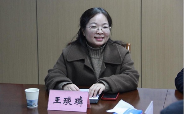 市科技馆馆长王琰璘交流发言.jpg