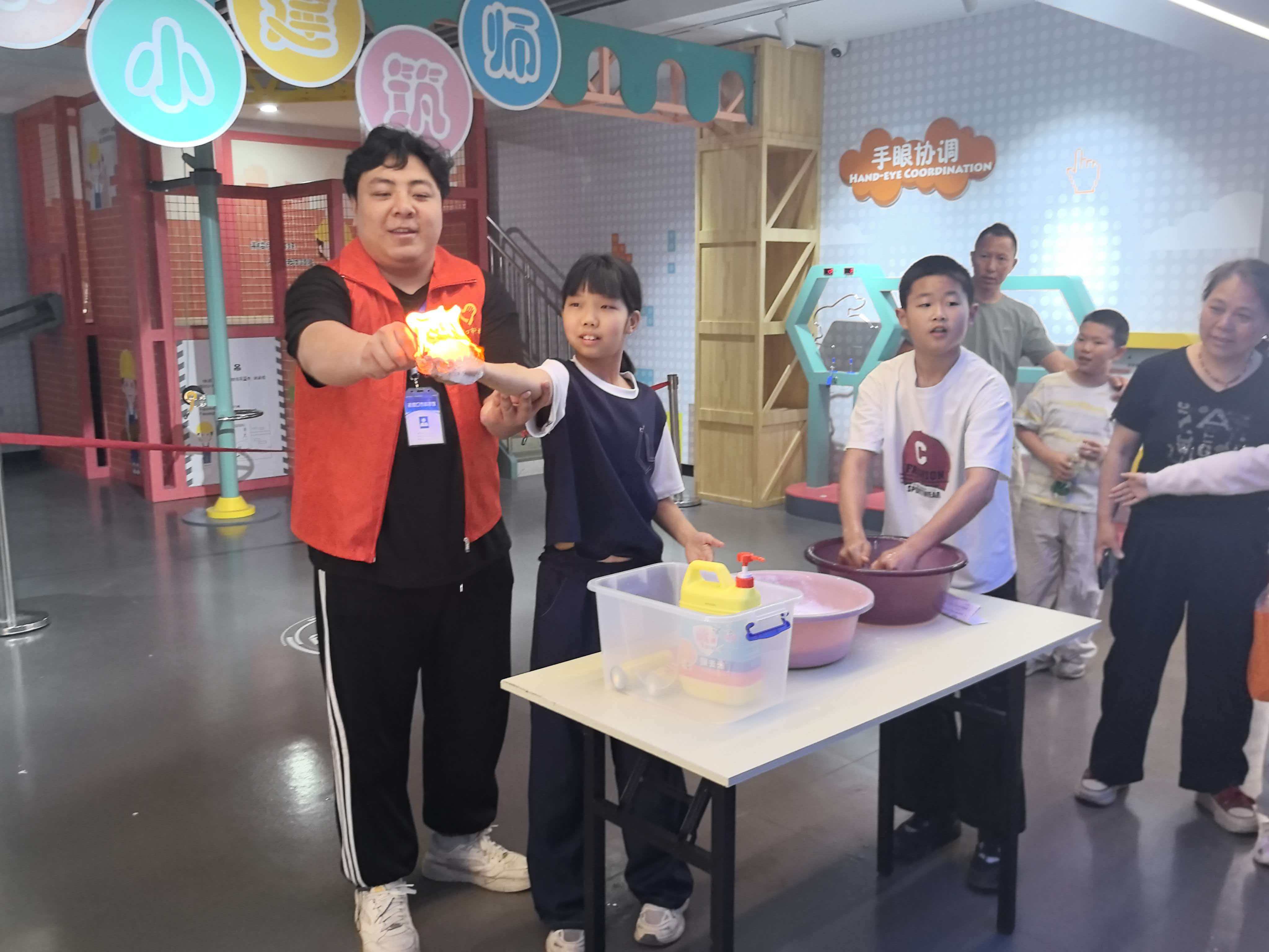 五一3.jpg