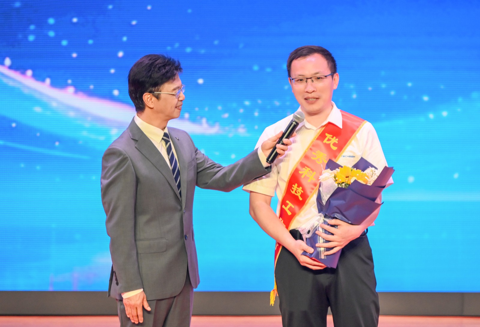 王维.jpg