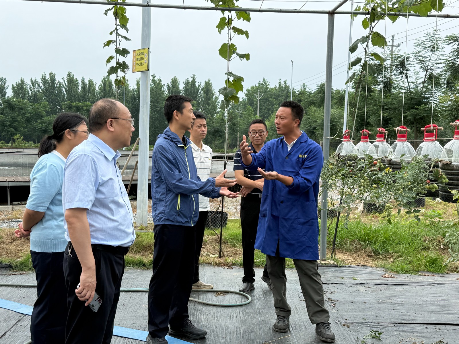 襄阳调研1.jpg